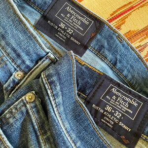 2 pairs of Abercrombie & Fitch Rustin Athletic Skinny Stretch jeans 36x32